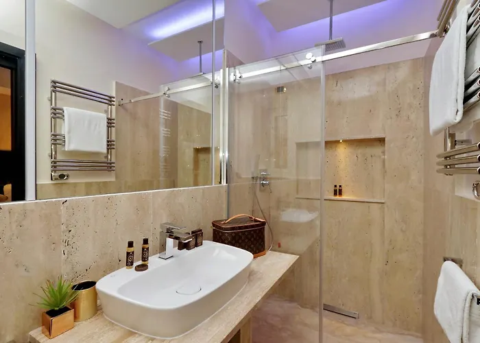 Spanish Gold Edition Apartament